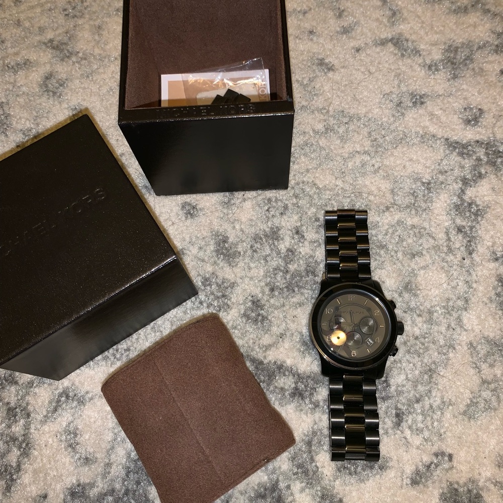 Men’s Michael Kors watch - Picture 5 of 6